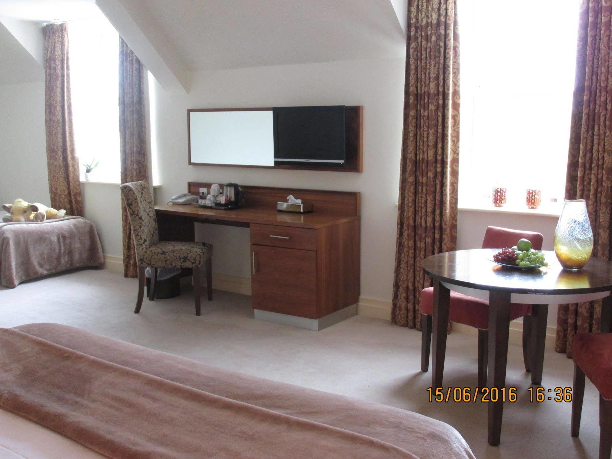 Westport Country Lodge Hotel Dış mekan fotoğraf