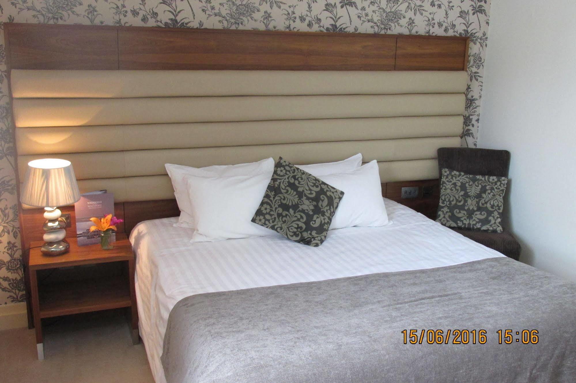 Westport Country Lodge Hotel Dış mekan fotoğraf